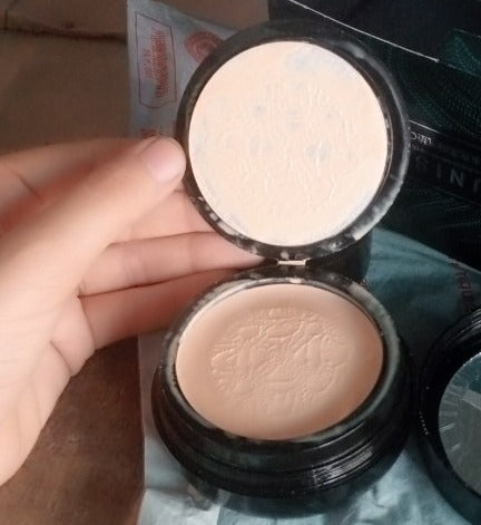 Sunisa Waterproof Air Cushion Foundation BB/CC Cream